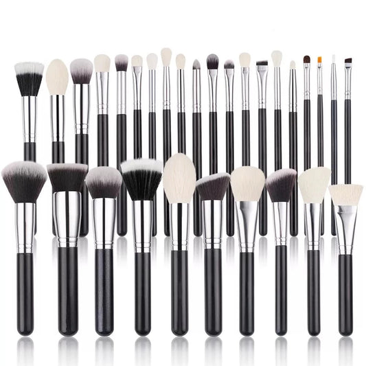 Makeup brushes set